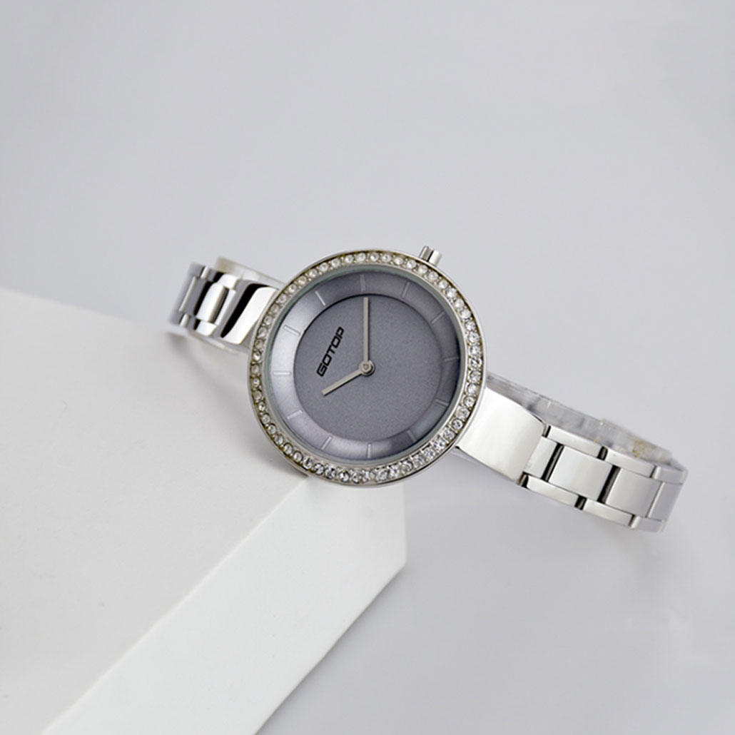 AW476 Large Dial Ladies Watch