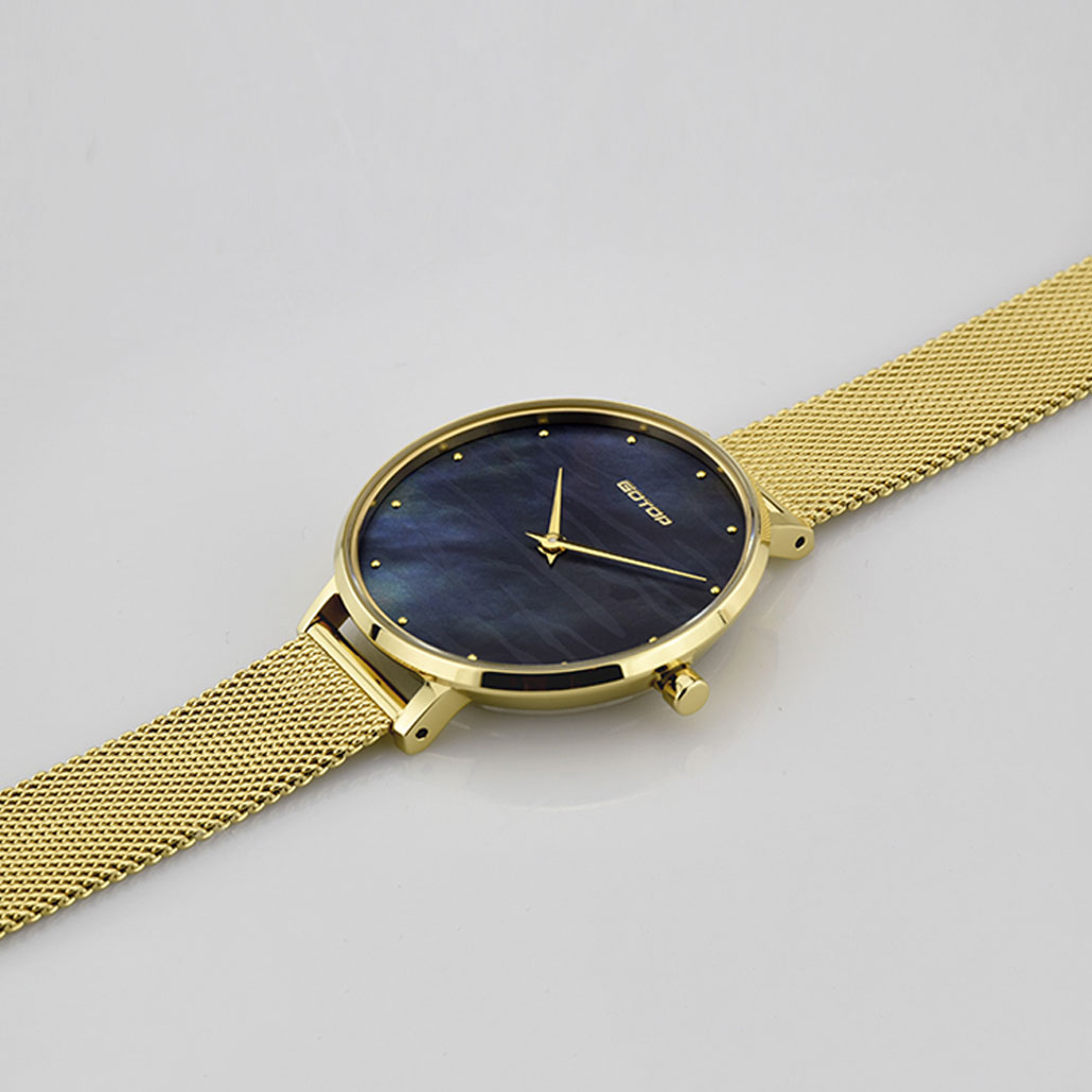 SS545-02 Gold Women's Watch With Mother Of Pearl Dial