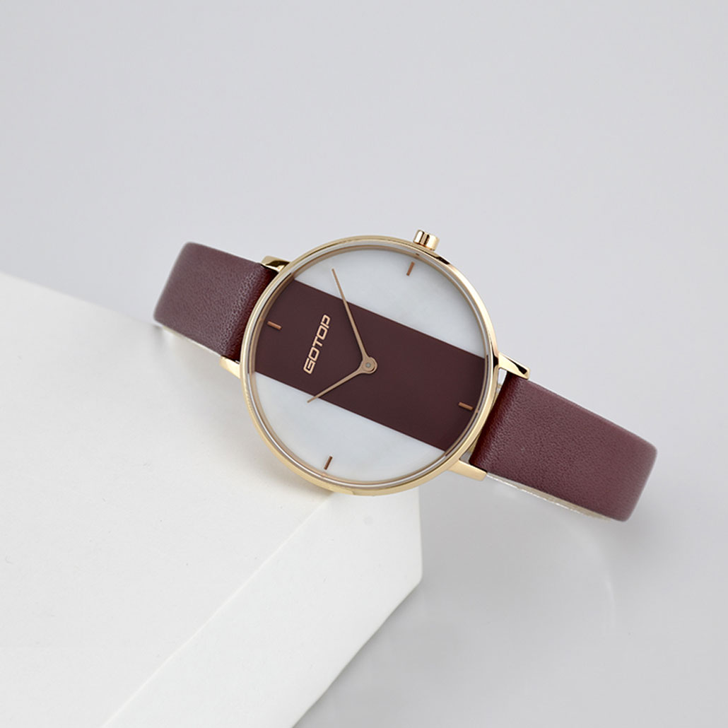 SS653 White Women's Watch With Leather Strap And Stripe Detail