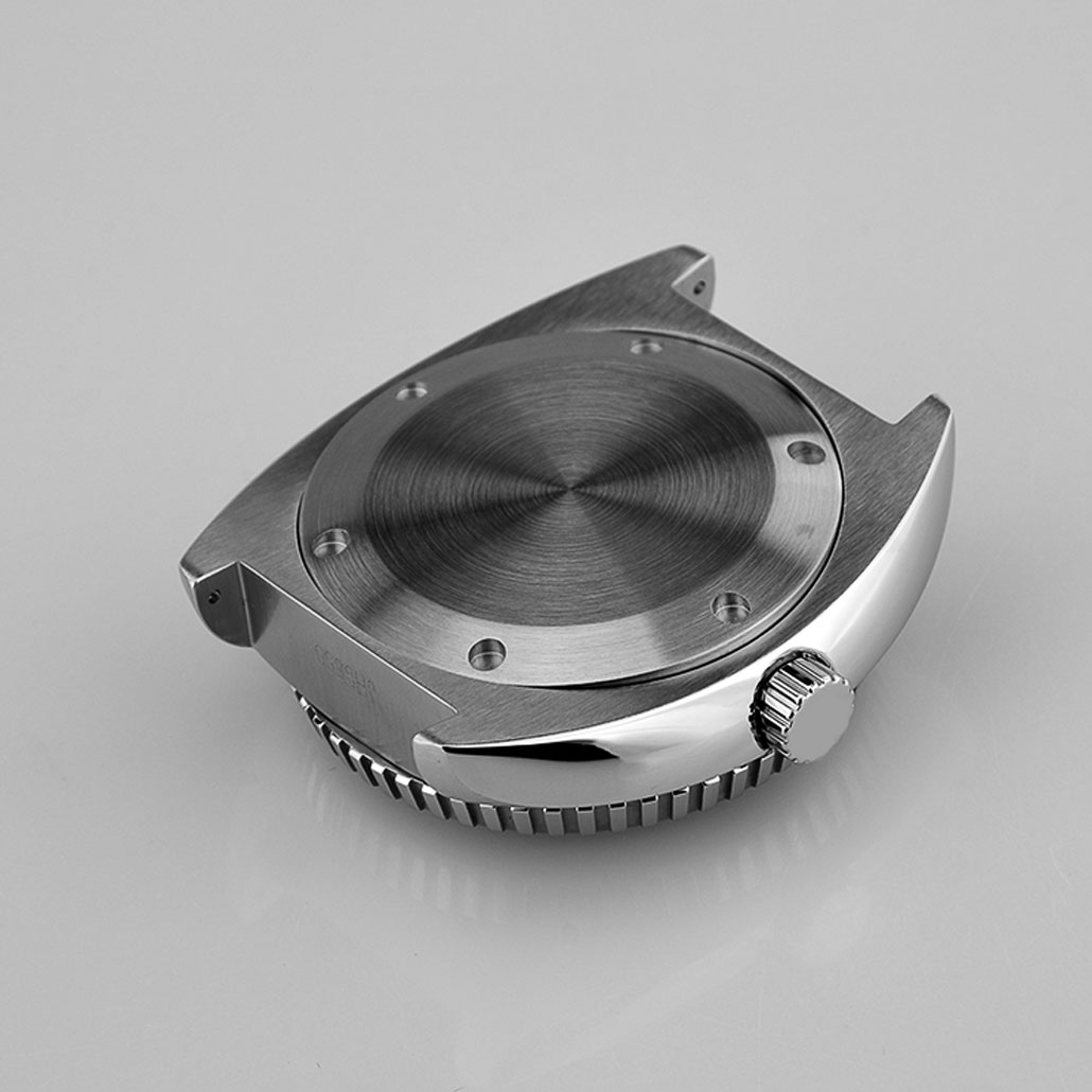 WC044 Simple Metal Watch Case With Large, Knurled Bezel