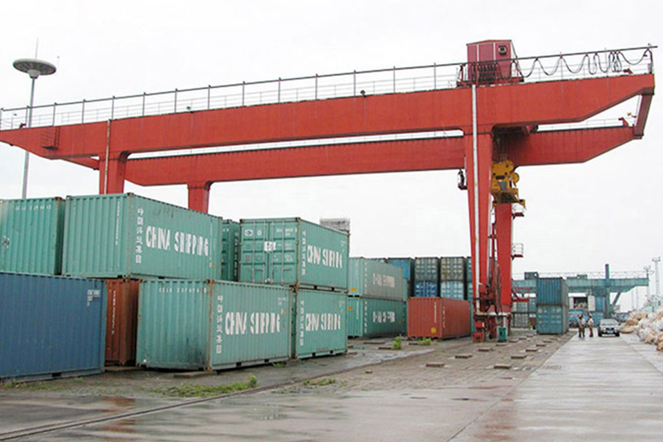 Port & Container Crane